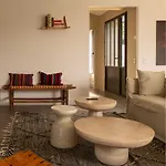 فيلة Les Du Bois
